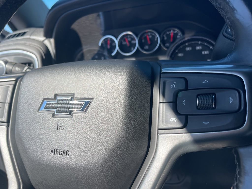 Used 2021 Chevrolet Silverado 1500 LT Trail Boss w/ Bed Protection Package AWD/4WD image 16