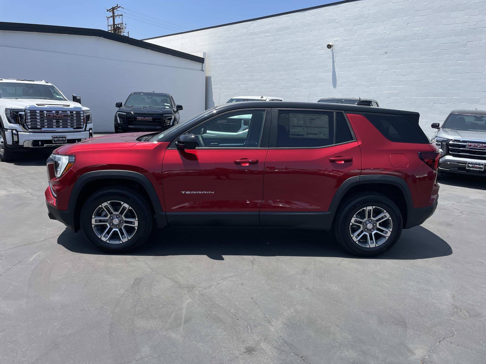 New 2026 GMC Terrain Elevation w/ Technology Package II FWD image 8