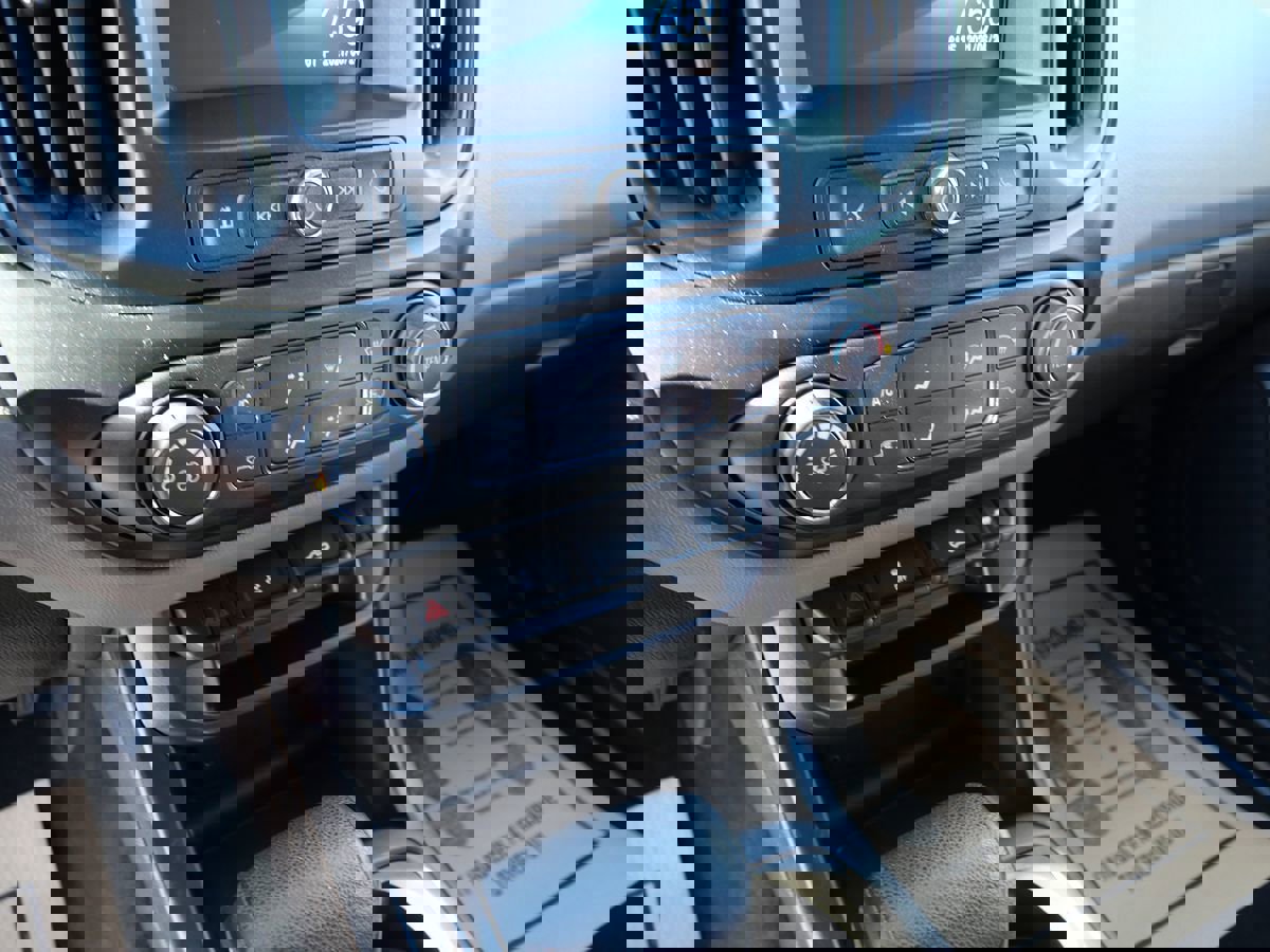 Used 2018 Chevrolet Colorado W/T w/ WT Convenience Package image 14