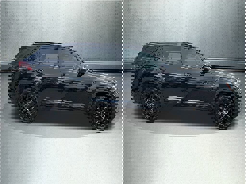 New 2026 Volkswagen Atlas Cross Sport SEL R-Line image 6