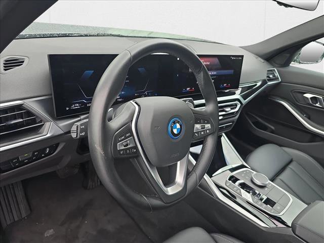 Used 2024 BMW 330e w/ Convenience Package image 9