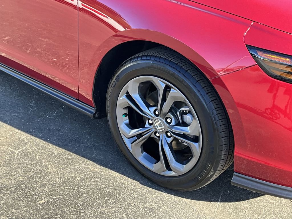 Used 2023 Honda Accord EX image 9