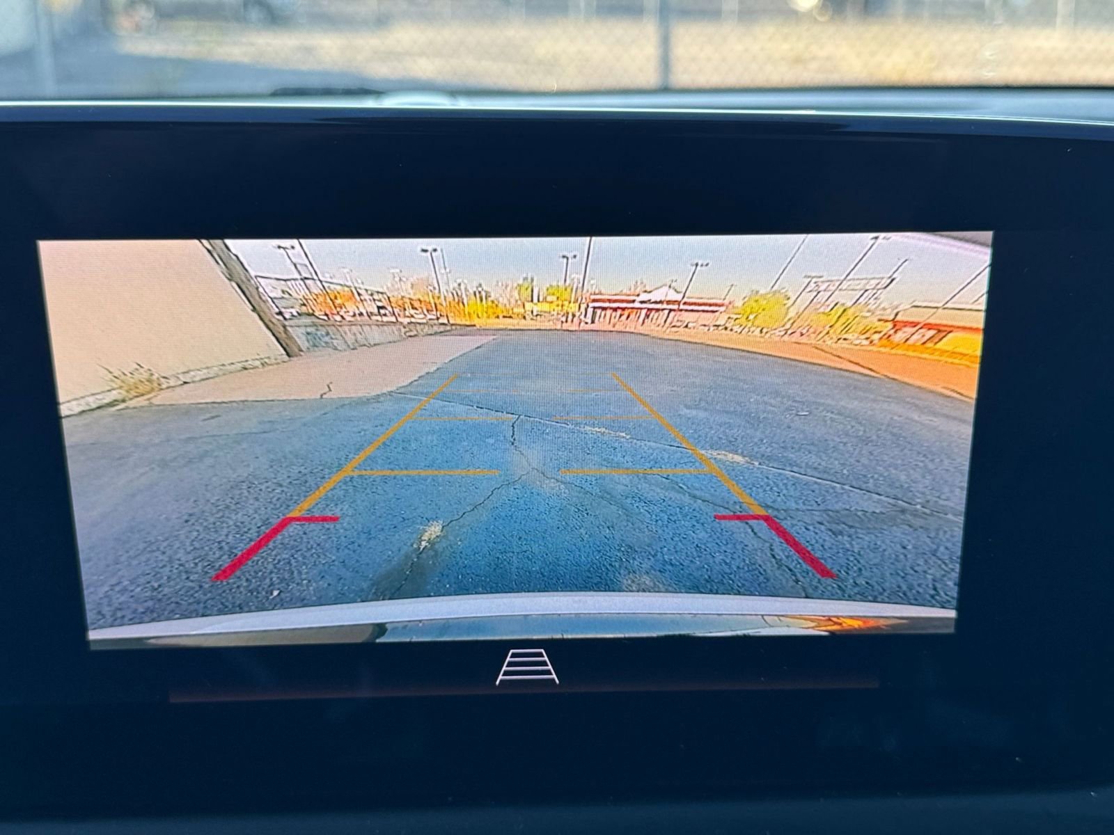 Used 2025 Buick Envista Sport Touring image 17