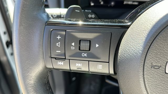 Certified 2023 Nissan Rogue Platinum w/ Platinum Premium Package AWD/4WD image 13