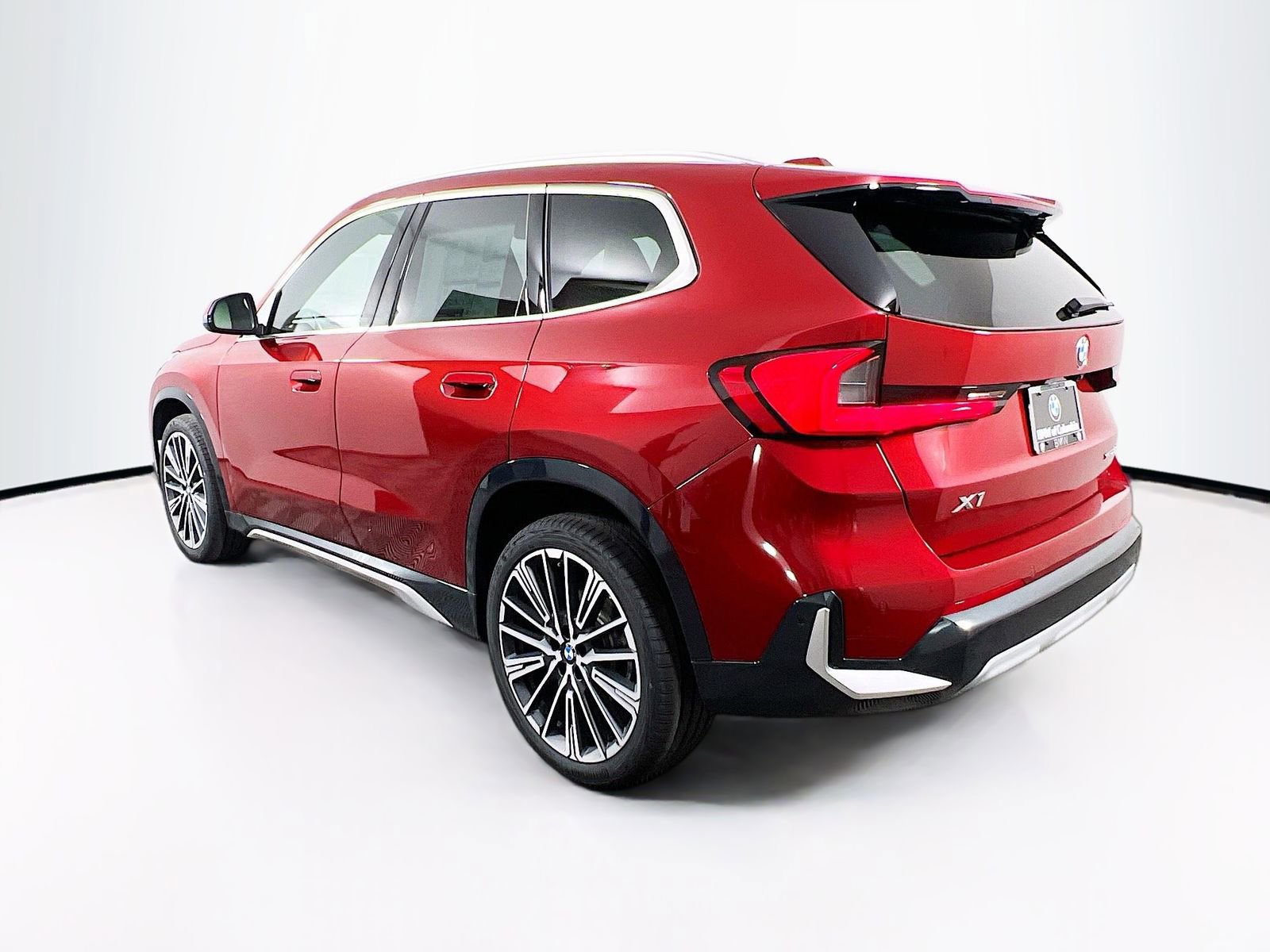 New 2026 BMW X1 xDrive28i w/ Convenience Package AWD/4WD image 5