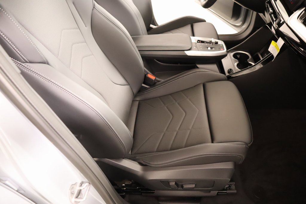 New 2026 BMW X2 xDrive28i w/ Technology Package image 15