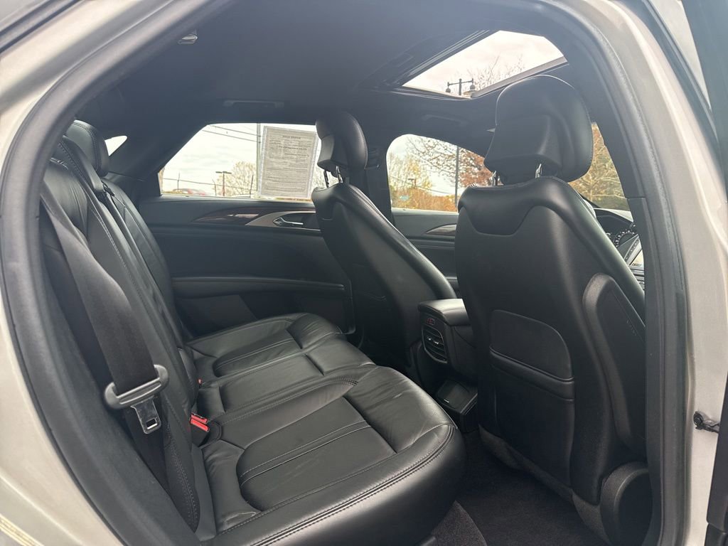 Used 2017 Lincoln MKZ Reserve w/ Climate Package image 31