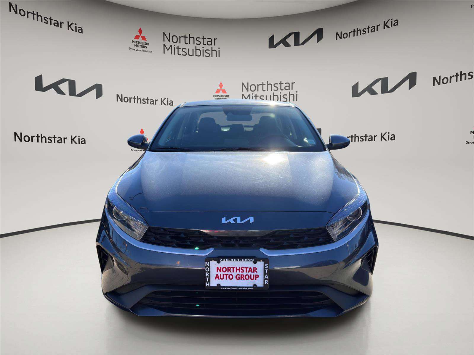 Used 2023 Kia Forte LXS image 6