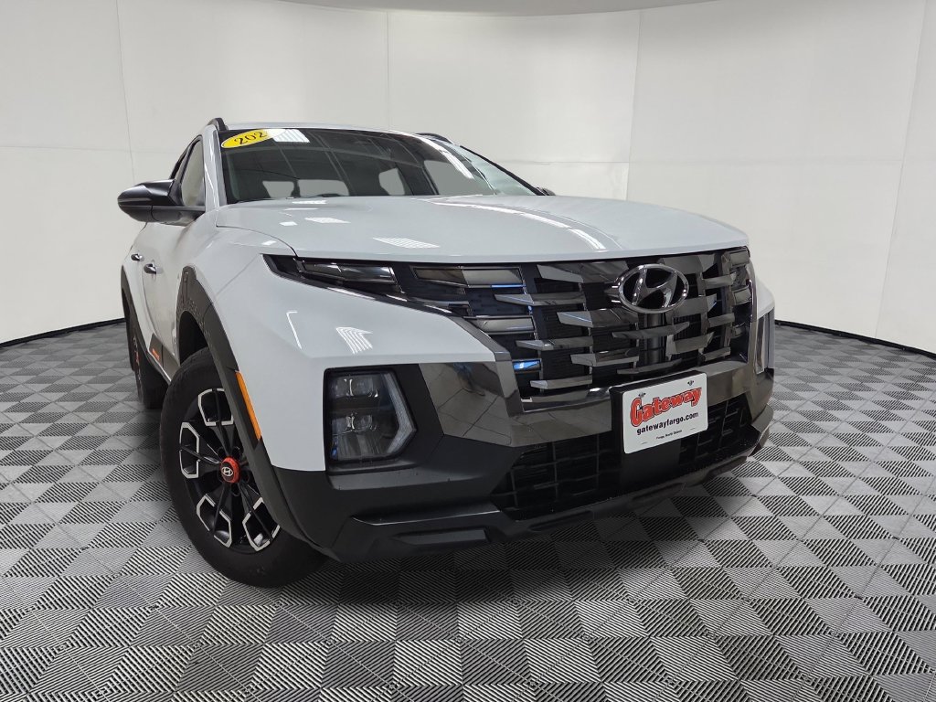 Used 2024 Hyundai Santa Cruz XRT AWD/4WD image 2