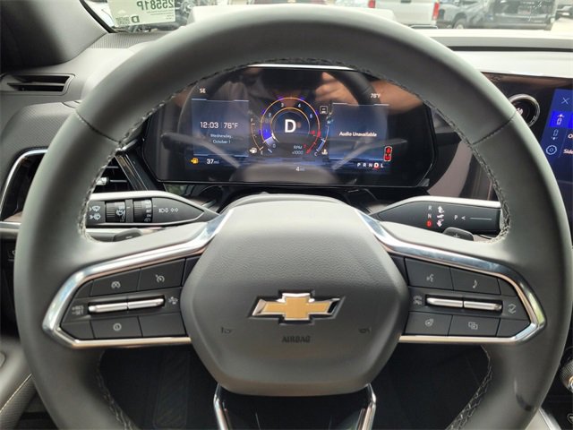 New 2025 Chevrolet Suburban Premier image 28