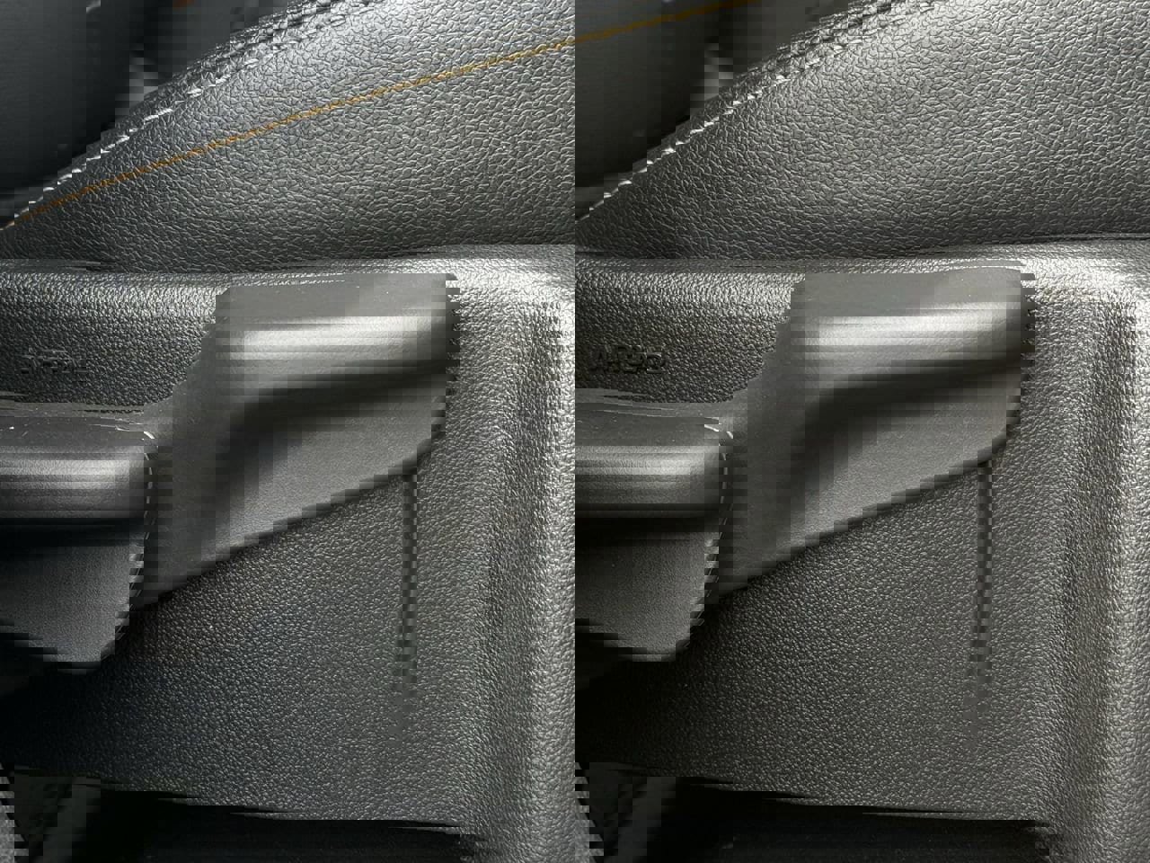 Used 2024 Chevrolet Equinox Premier image 22