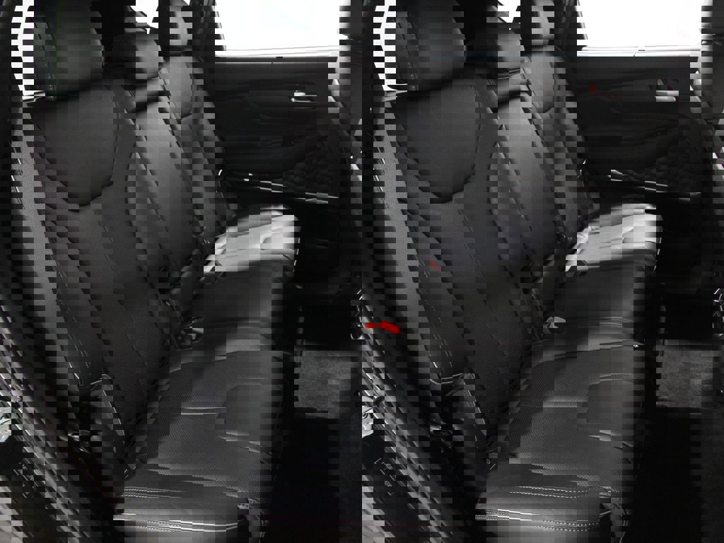 Certified 2022 Hyundai Santa Fe Limited w/ Cargo Package image 18