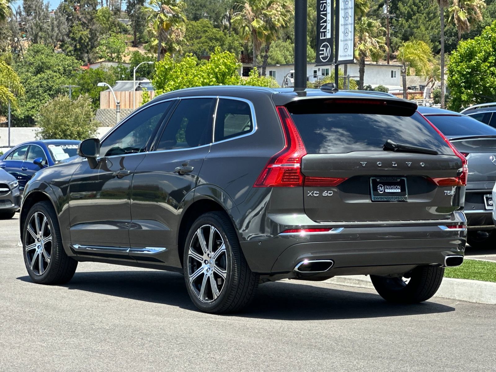 Used 2019 Volvo XC60 T5 Inscription w/ Protection Package Premier AWD/4WD image 5