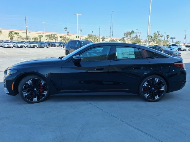 New 2026 BMW M440i w/ Premium Package RWD image 4