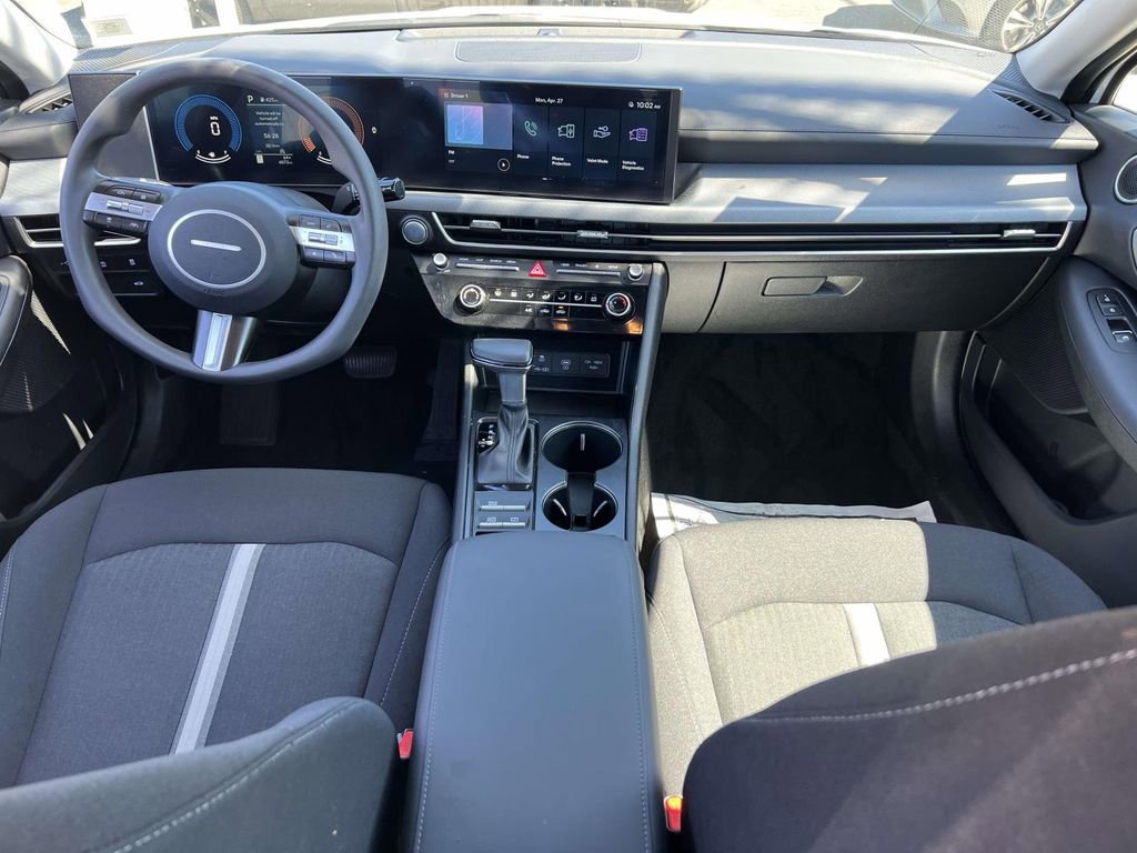 Certified 2025 Hyundai Sonata SE FWD image 14