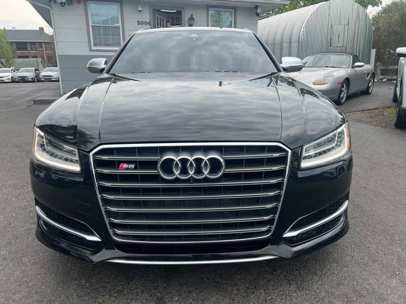 Used 2016 Audi S8 Plus AWD/4WD image 2