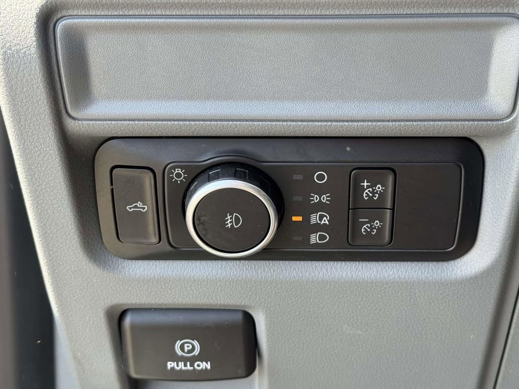 Used 2022 Ford F150 XLT w/ Equipment Group 301A Mid image 18