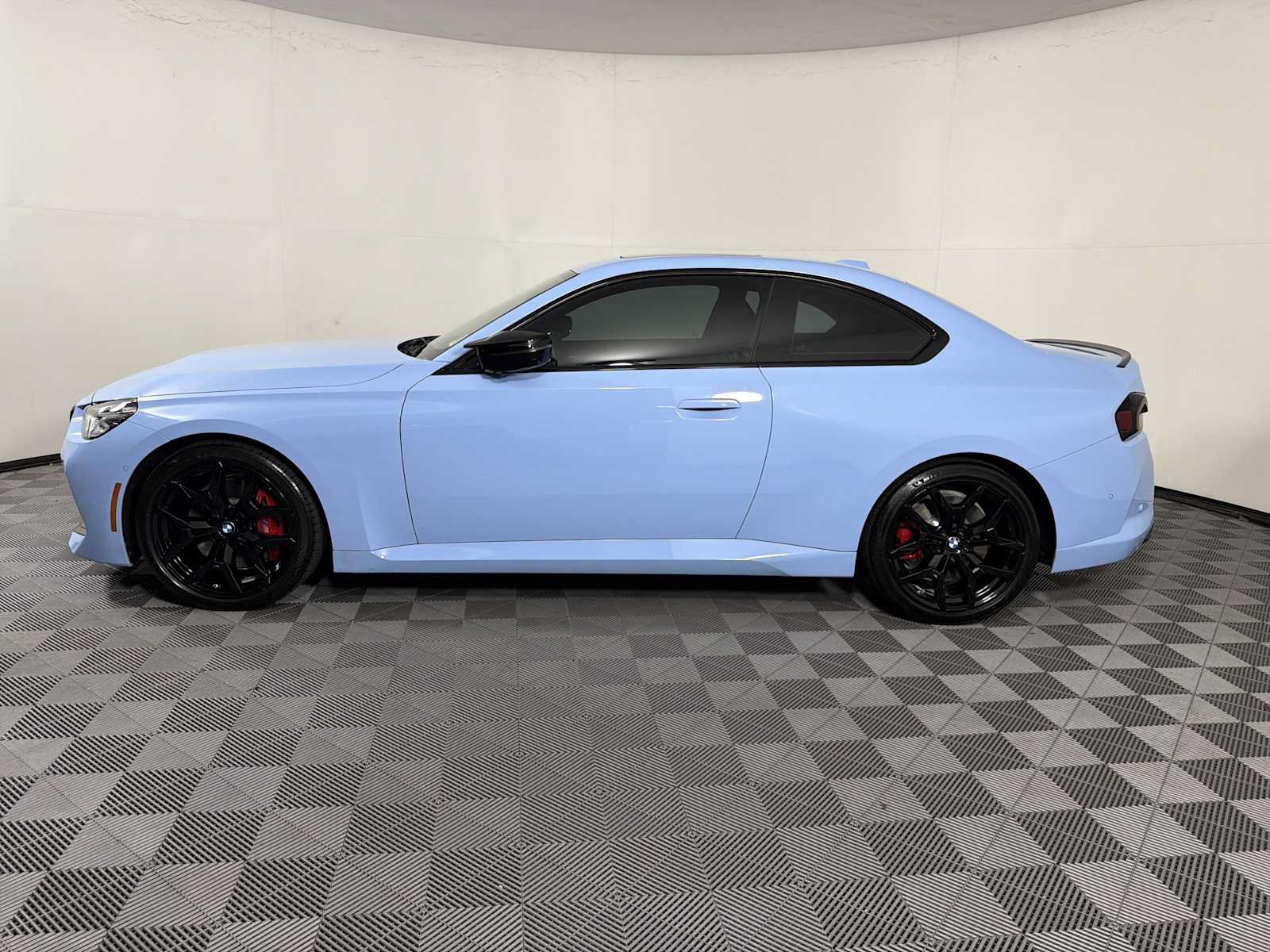 Used 2026 BMW M240i Coupe w/ Premium Package RWD image 4