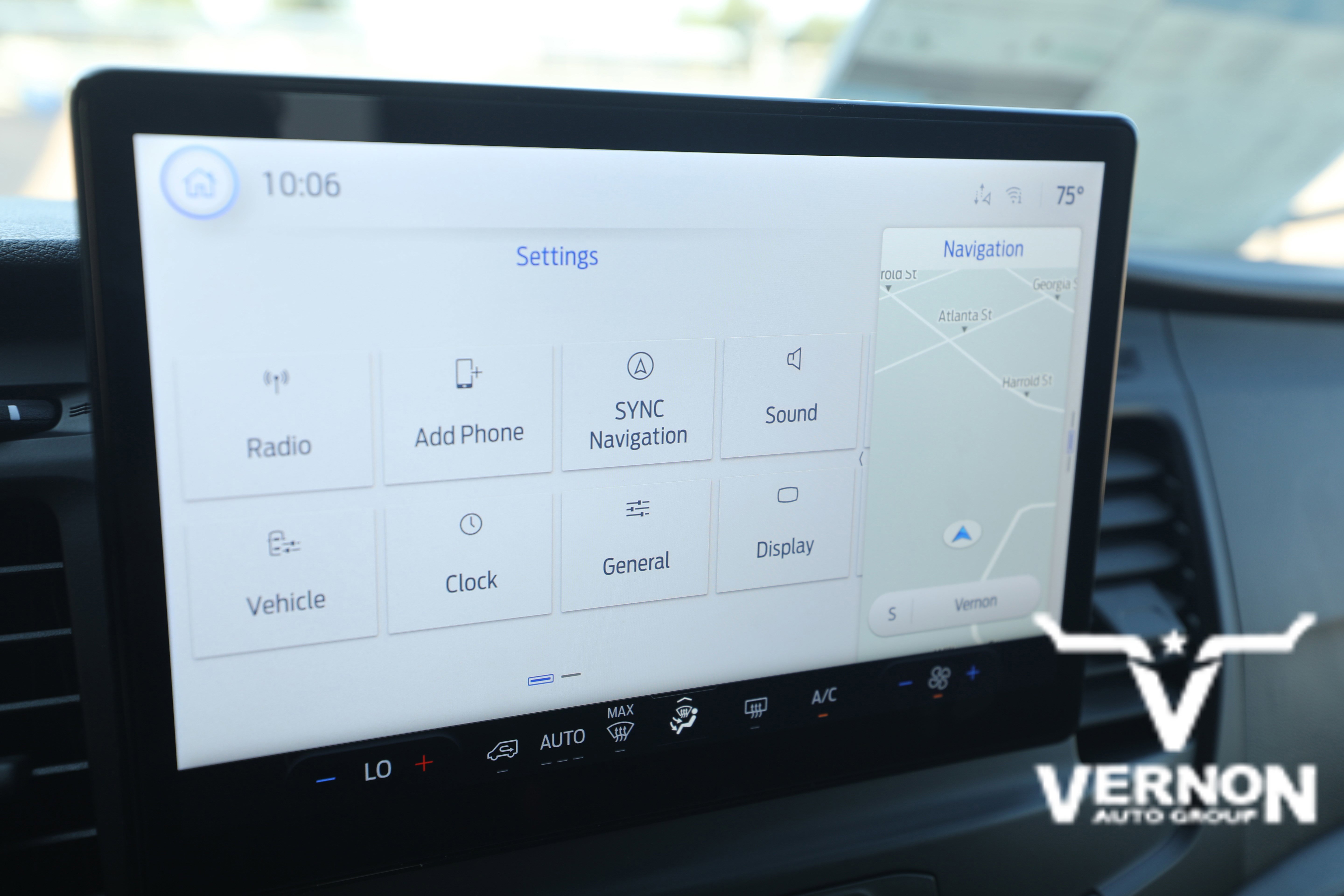 New 2025 Ford Transit 250 148 Medium Roof w/ Load Area Protection Package image 26