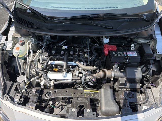 Certified 2025 Nissan Versa SR w/ Trunk Package image 23