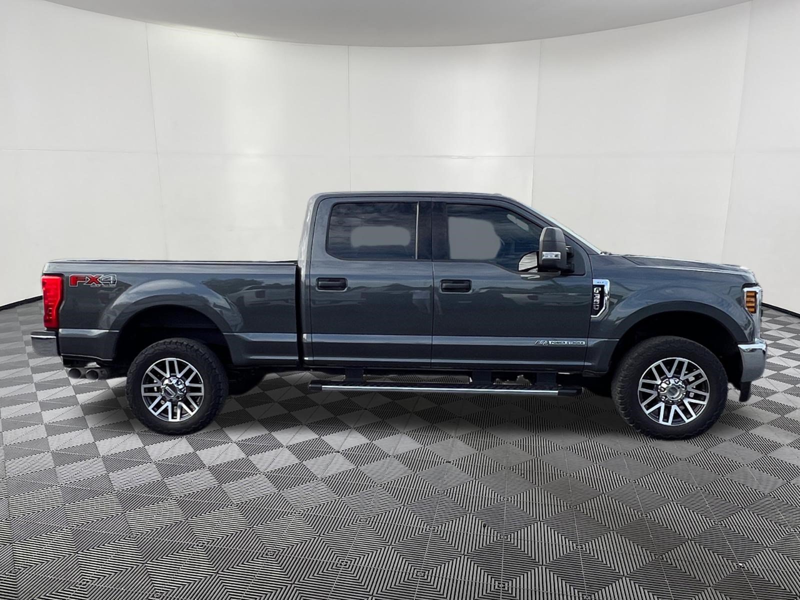 Used 2019 Ford F350 XLT w/ XLT Value Package AWD/4WD image 7