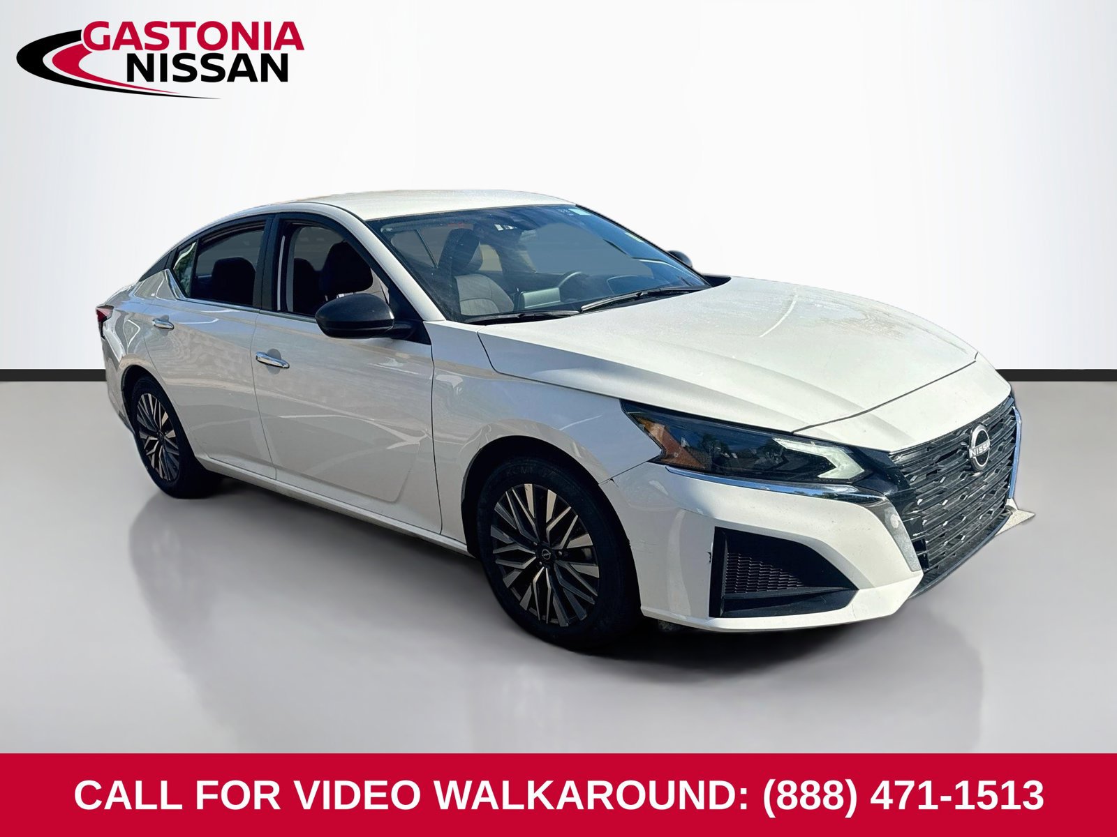 Used 2025 Nissan Altima 2.5 SV