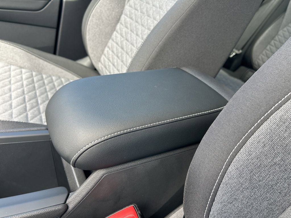 New 2025 Volkswagen Tiguan S image 31