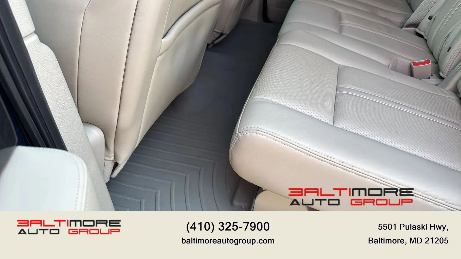 Used 2015 Lincoln Navigator 4WD image 32