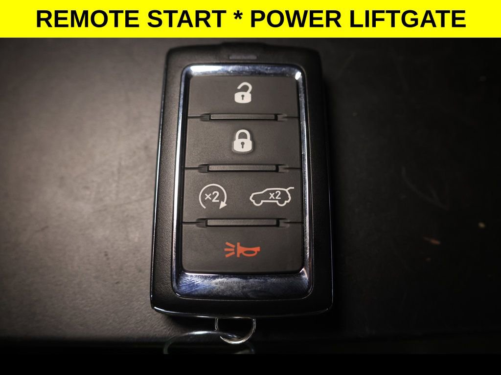 Used 2023 Jeep Grand Cherokee Limited AWD/4WD image 9