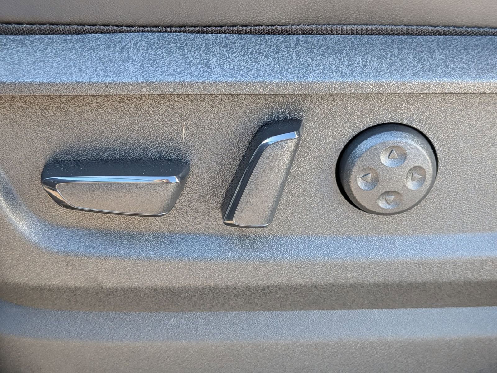 New 2026 INFINITI QX80 Luxe w/ Cargo Package image 15