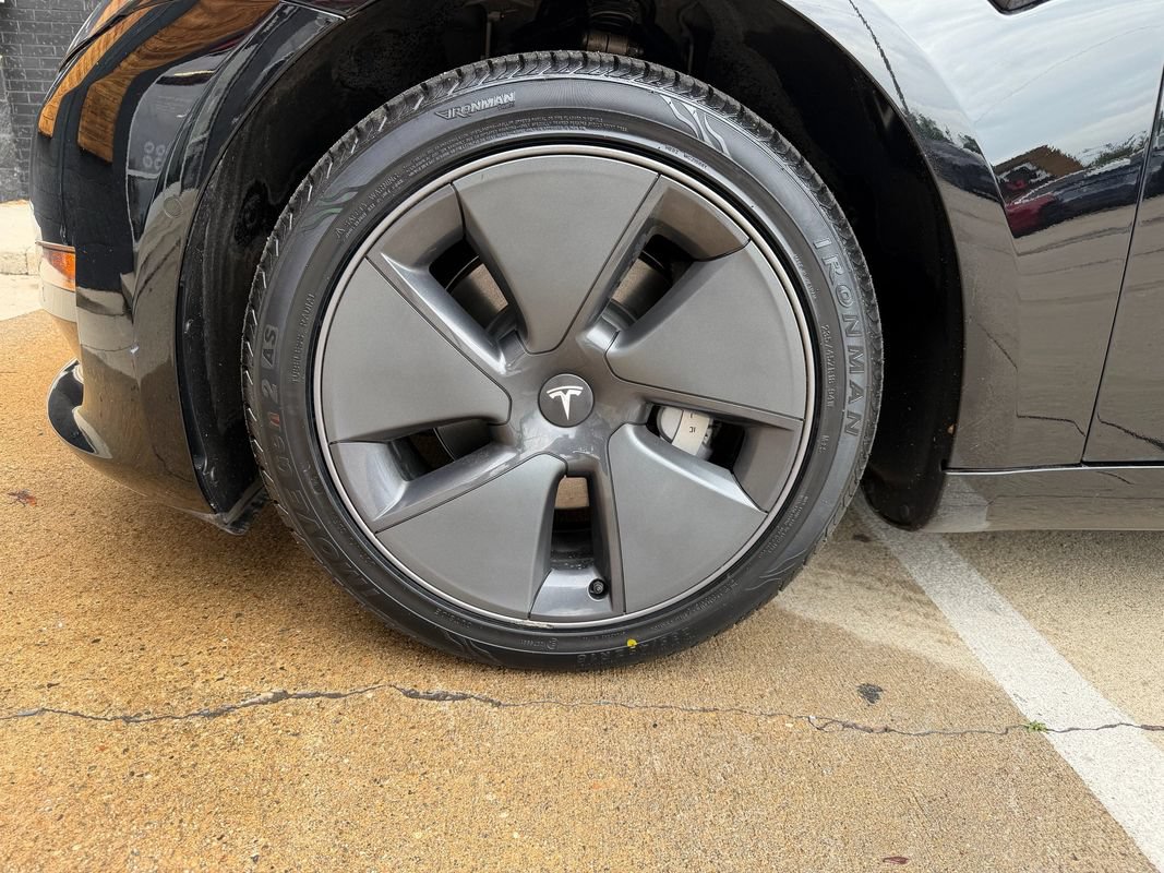 Used 2022 Tesla Model 3 Long Range AWD/4WD image 45
