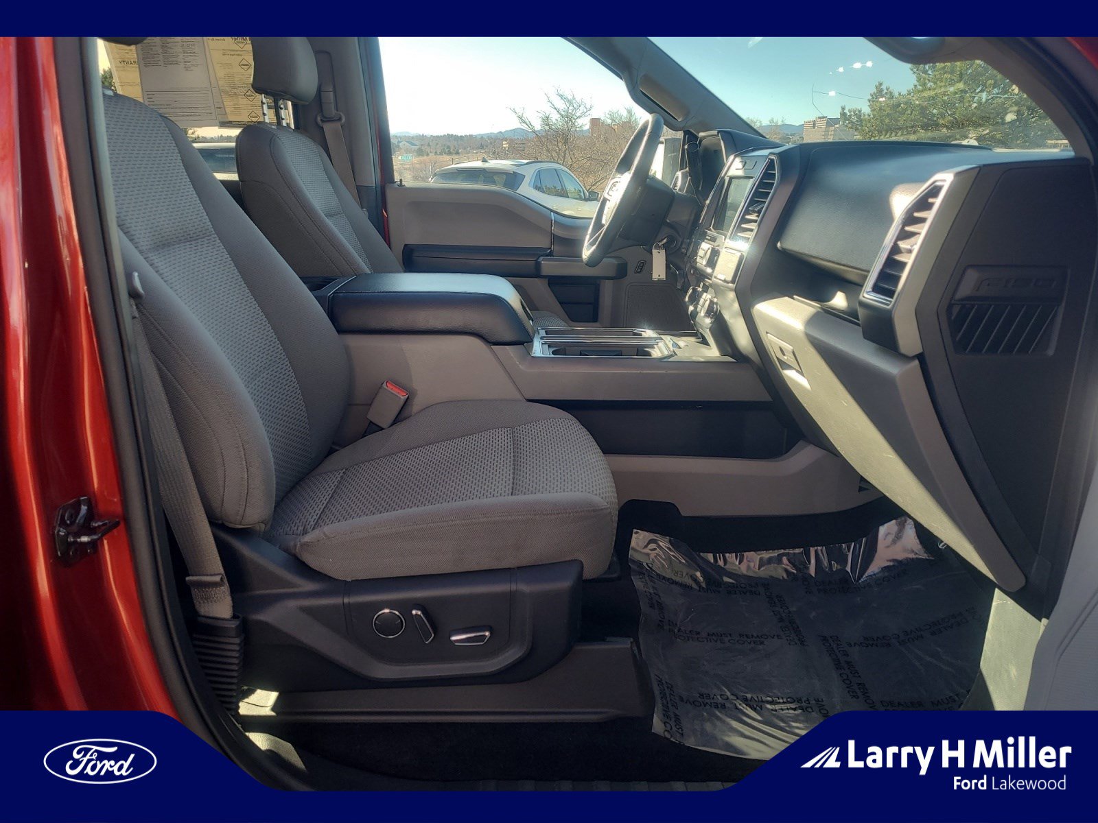 Used 2016 Ford F150 XLT w/ Equipment Group 302A Luxury image 19