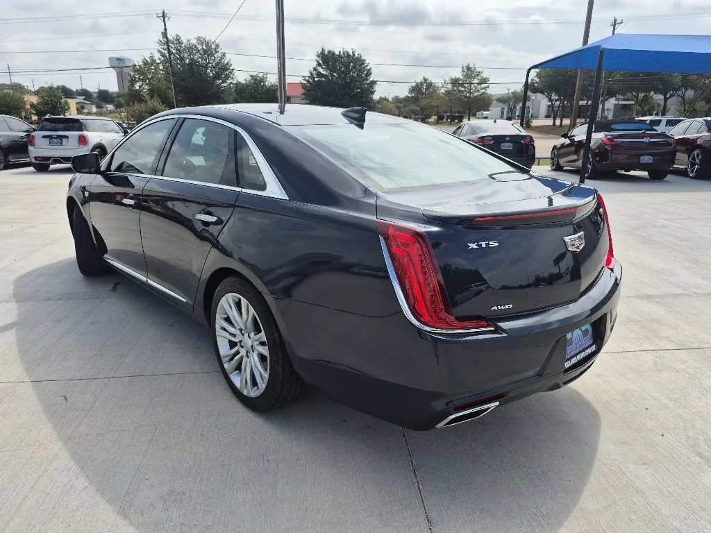 Used 2018 Cadillac XTS Luxury AWD/4WD image 8