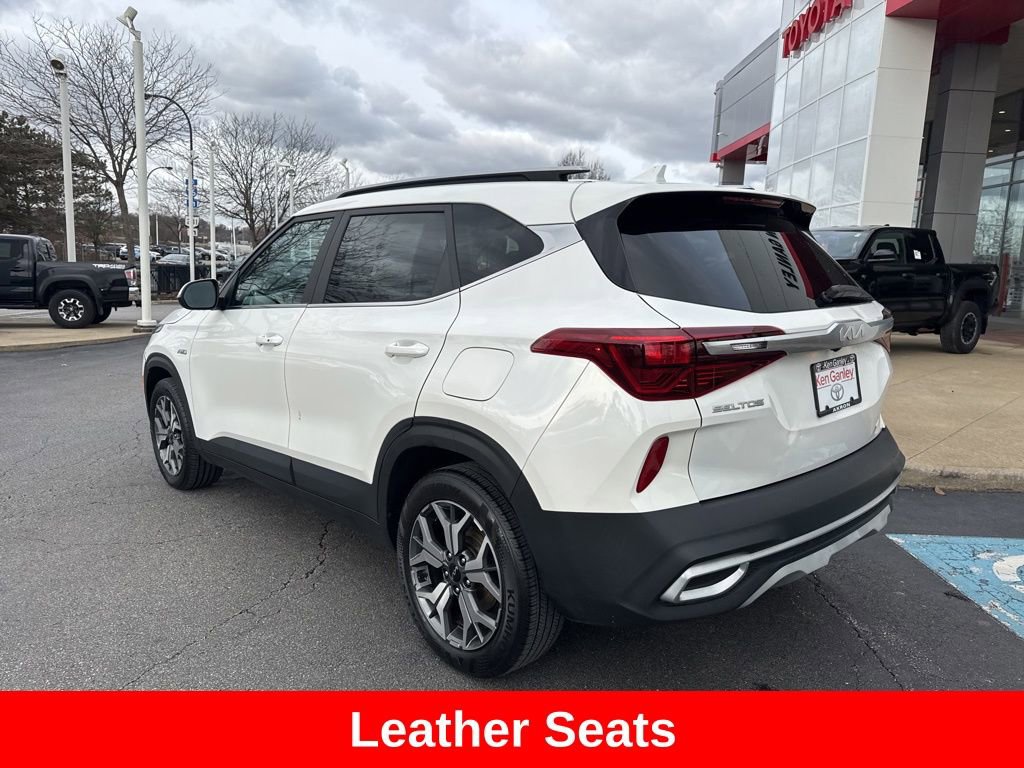 Used 2023 Kia Seltos EX image 5