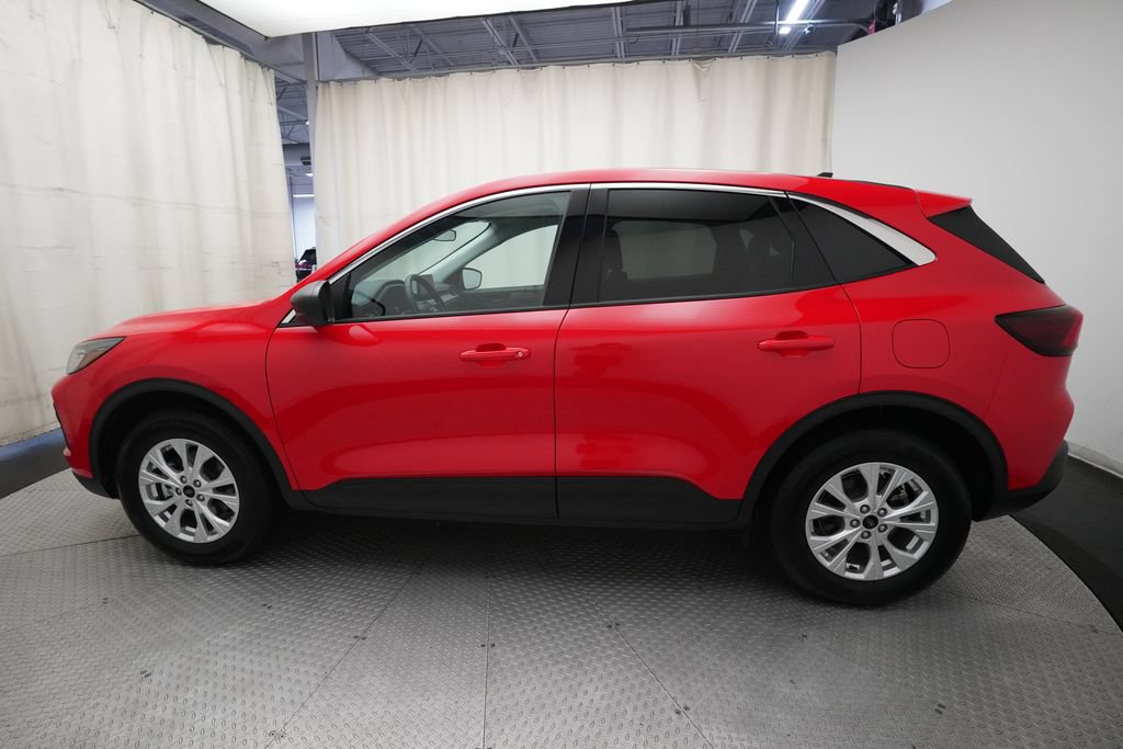 Used 2024 Ford Escape Active AWD/4WD image 24