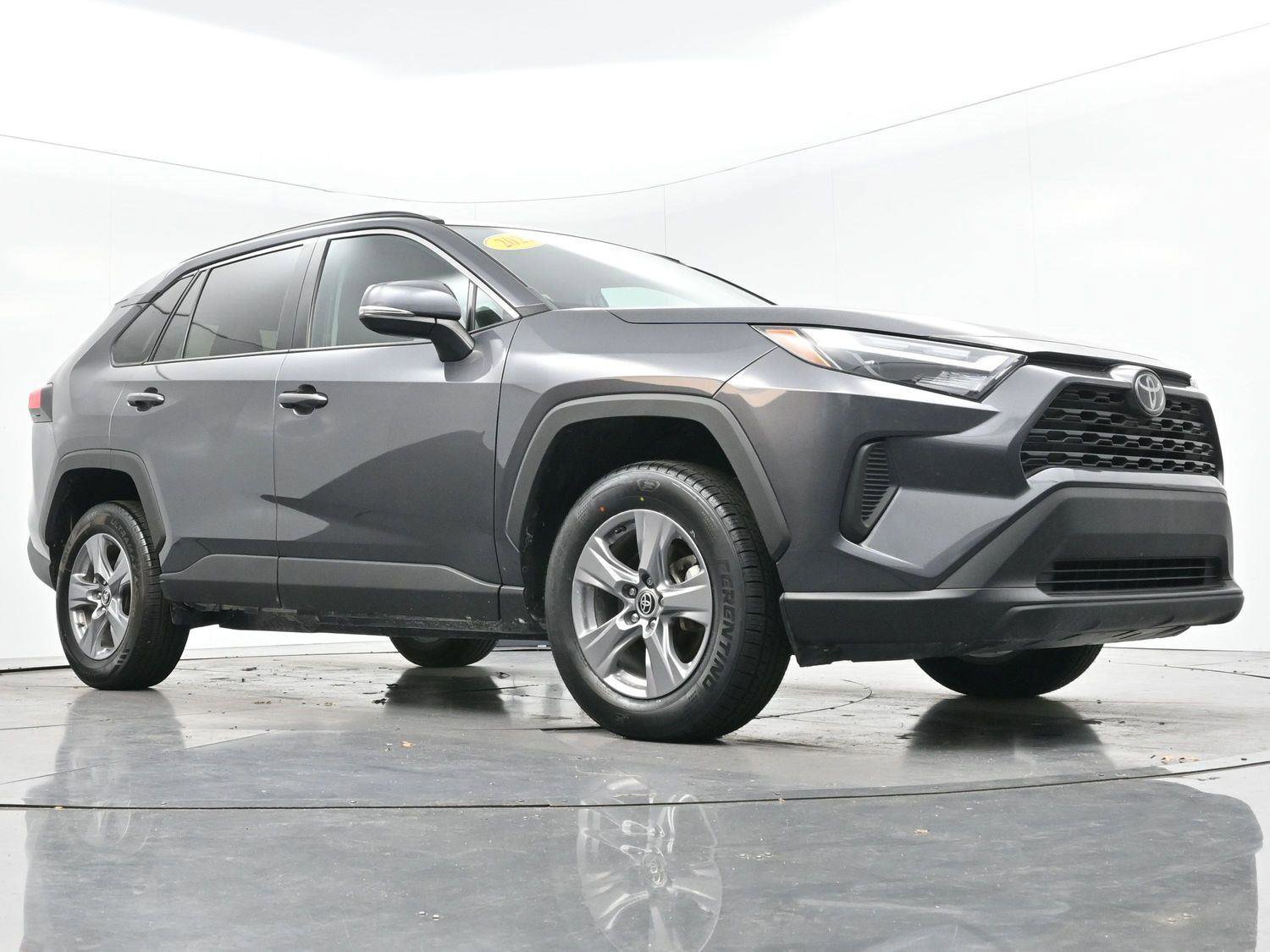 Used 2022 Toyota RAV4 XLE w/ Convenience Package image 49