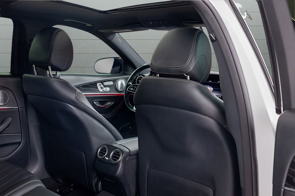 Used 2020 Mercedes-Benz E 350 Sedan image 67