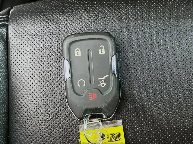 Used 2024 GMC Terrain SLT FWD image 30