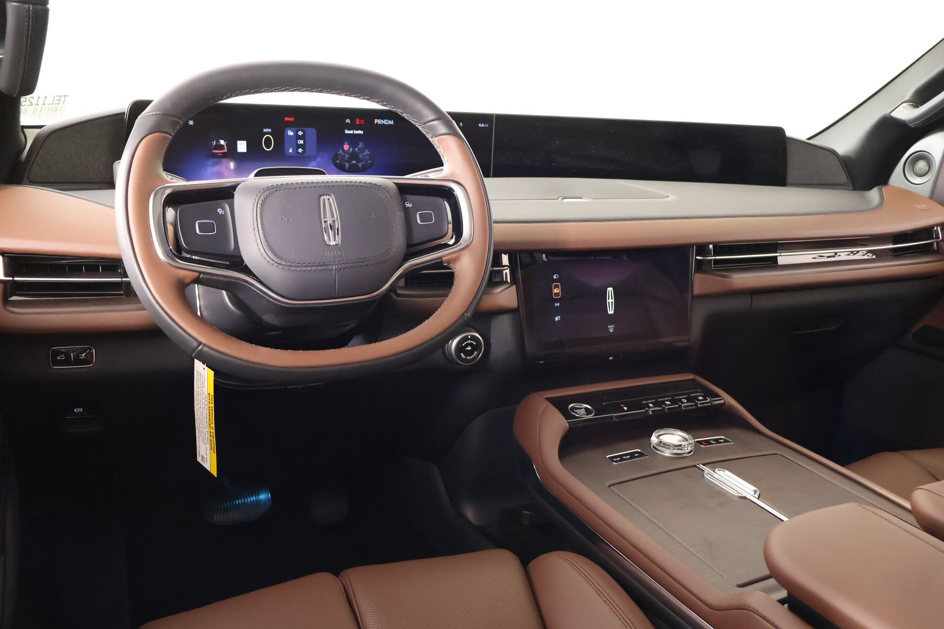 New 2026 Lincoln Navigator L Reserve AWD/4WD image 2