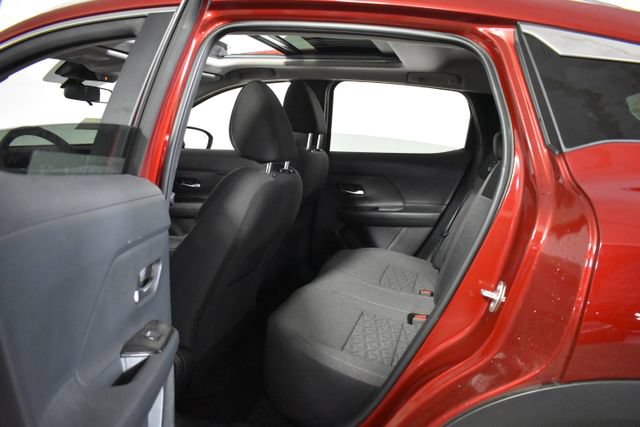 Certified 2025 Nissan Kicks SV w/ SV Premium Package AWD/4WD image 25