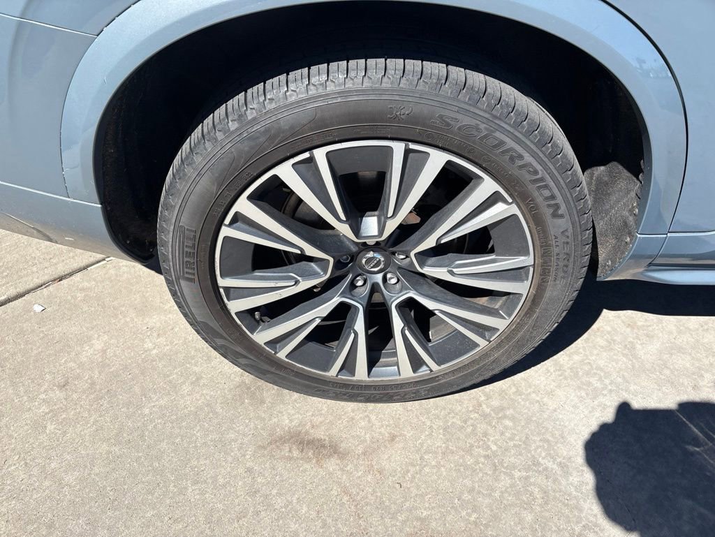 Used 2020 Volvo XC90 T6 Momentum w/ Protection Package Premier AWD/4WD image 13