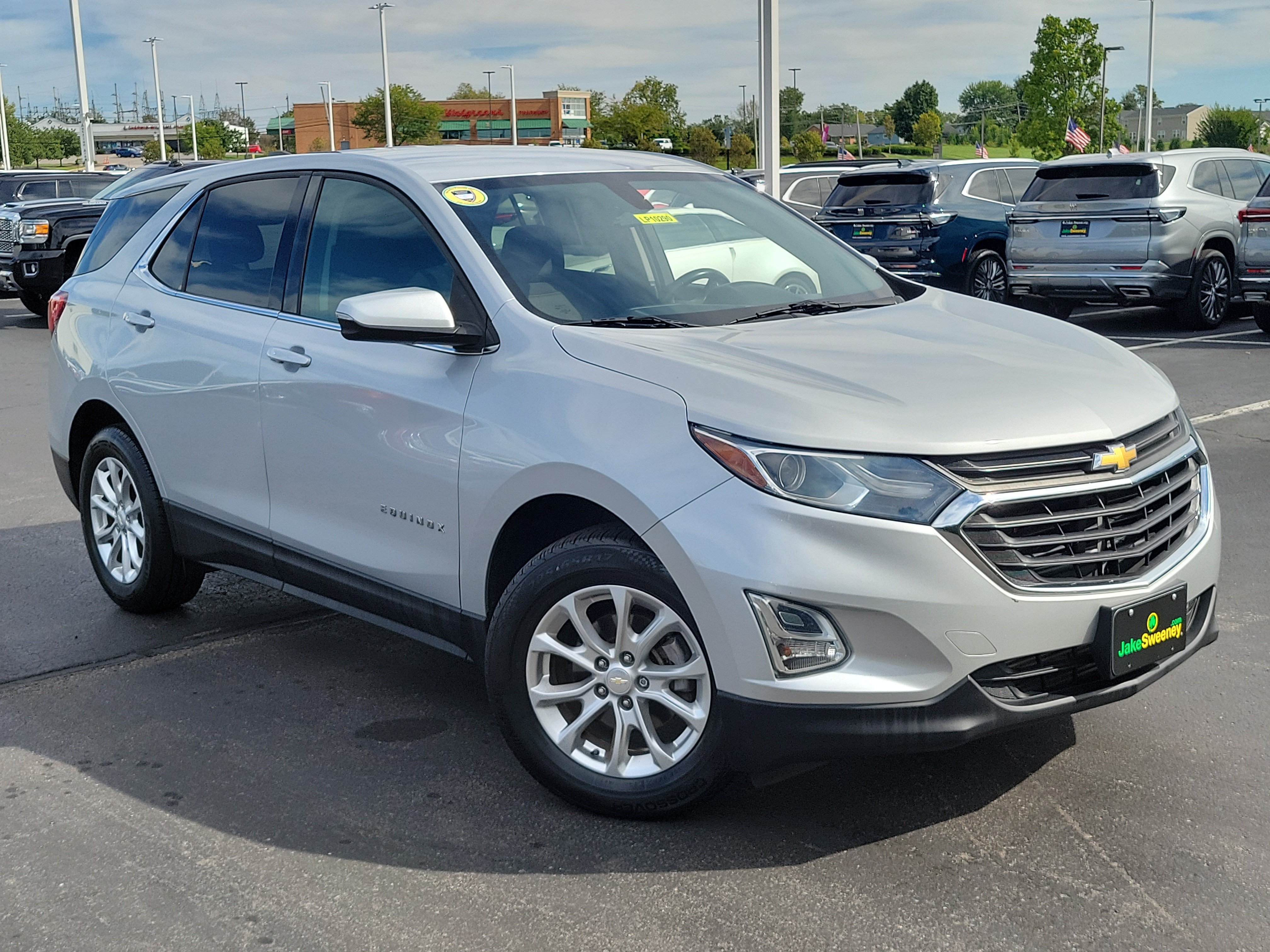 Used 2018 Chevrolet Equinox LT FWD image 32