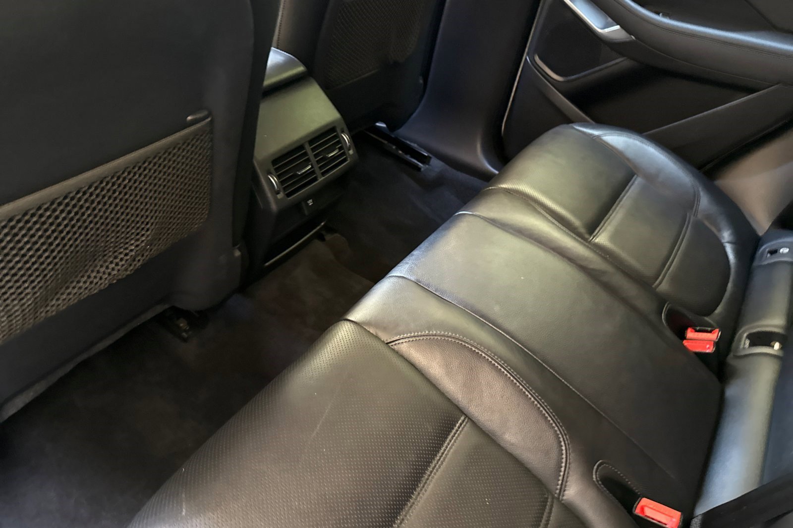 Used 2019 Jaguar E-PACE S AWD/4WD image 26