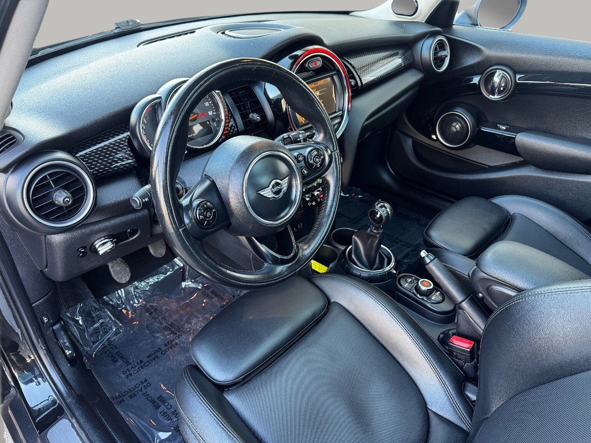 Used 2015 MINI Cooper S FWD image 15