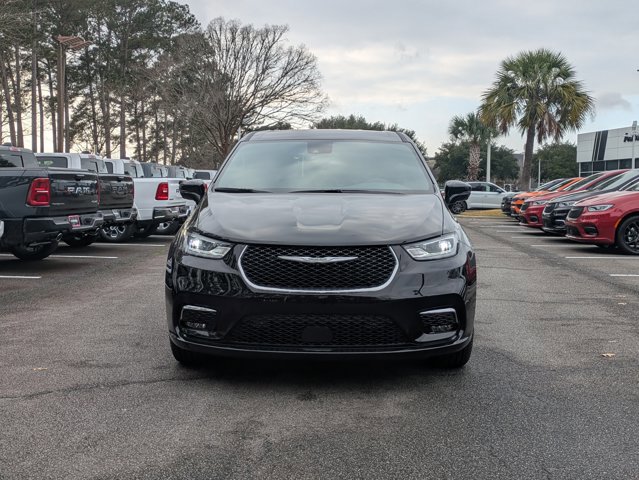 New 2026 Chrysler Pacifica Select image 6