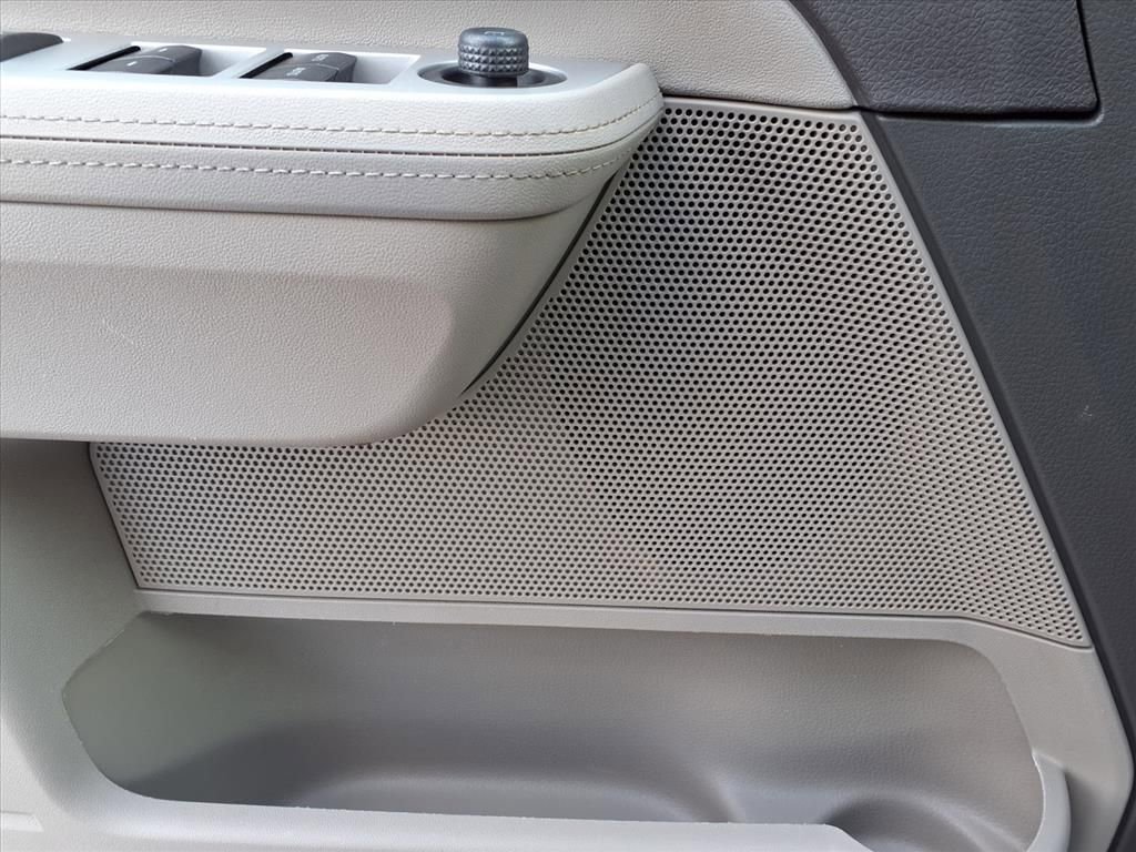 Used 2008 Lincoln MKX 2WD image 16