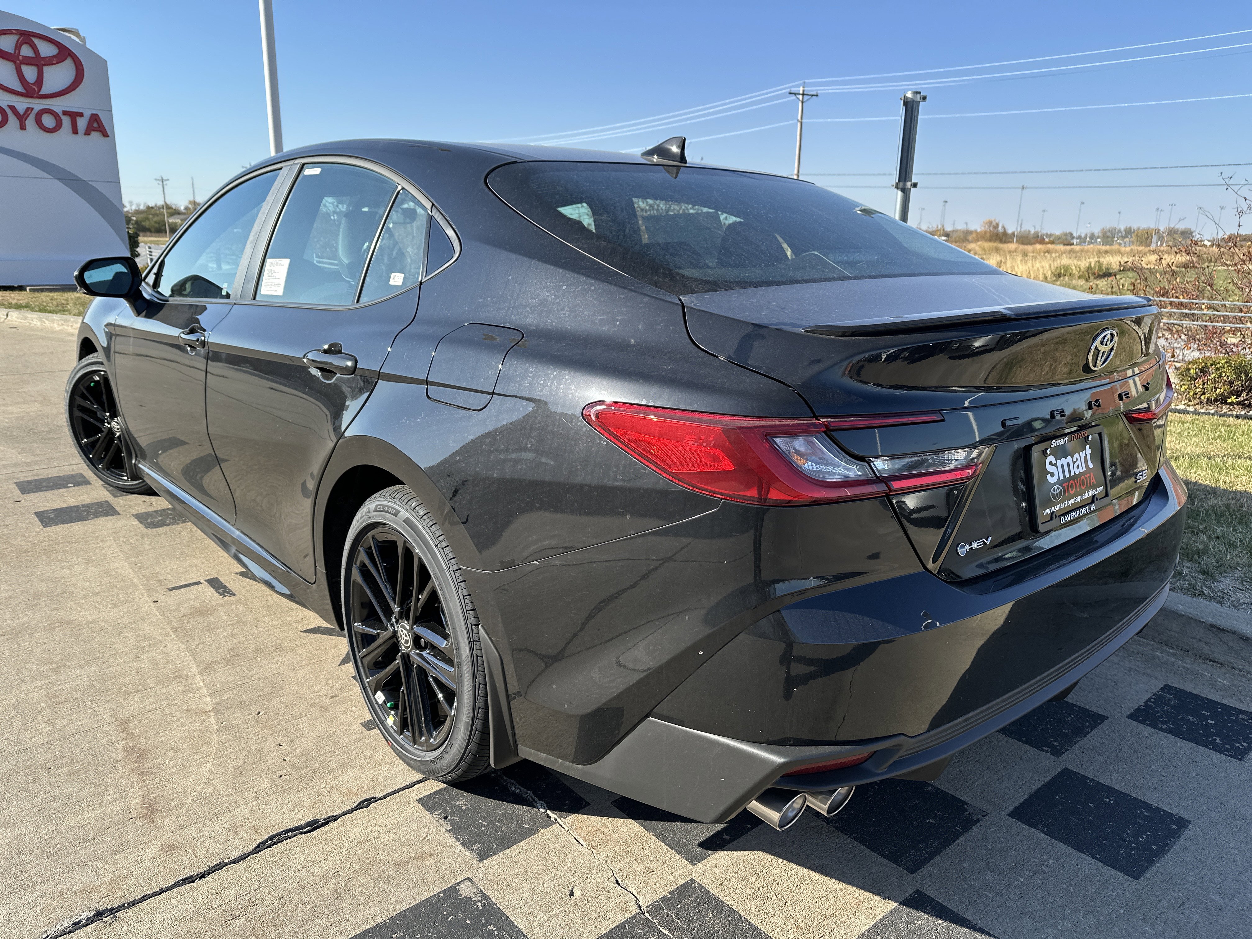New 2026 Toyota Camry SE w/ Multimedia Upgrade Package FWD image 4