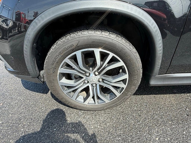 Used 2019 Mitsubishi Outlander Sport LE FWD image 9