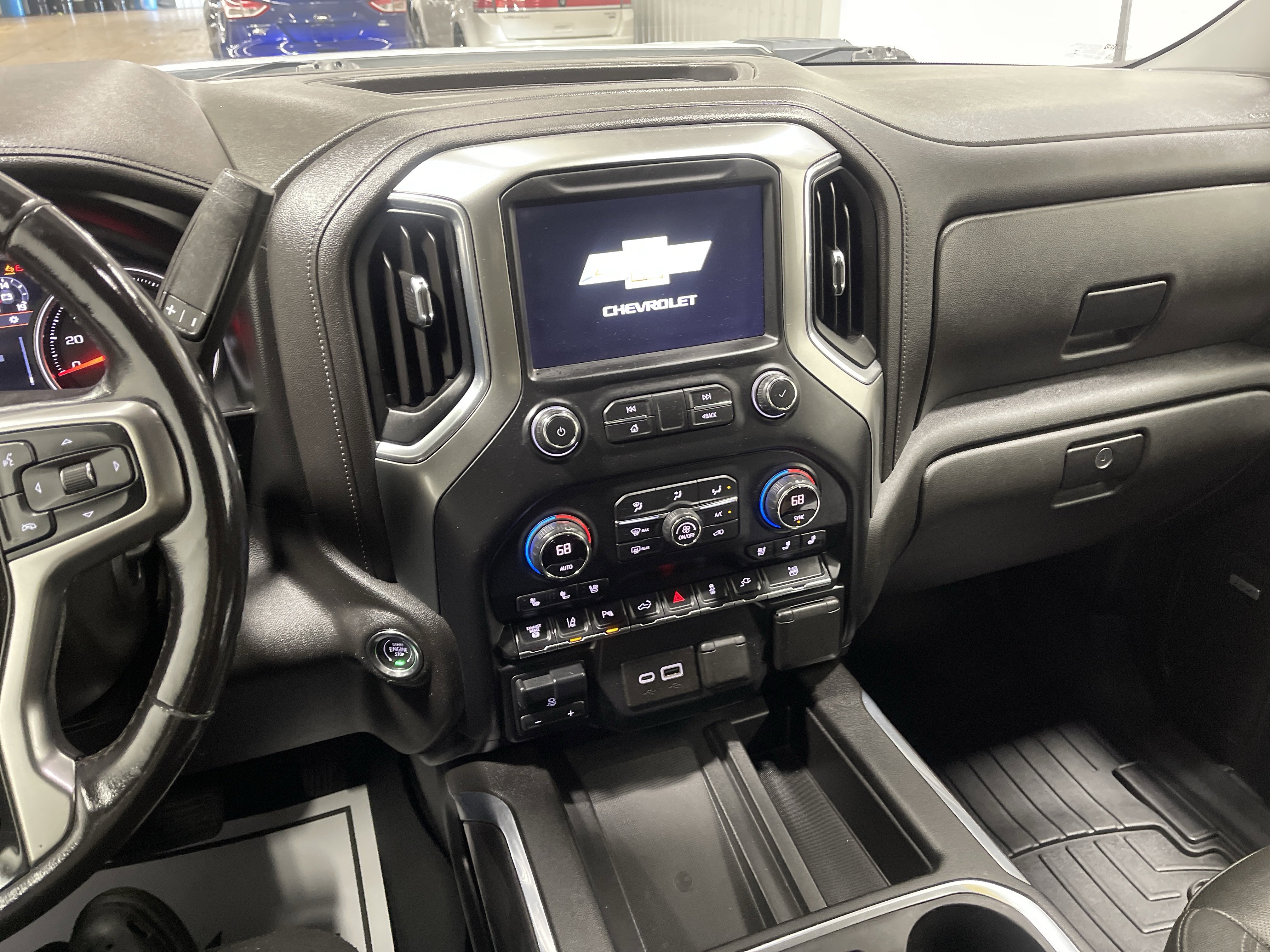 Used 2021 Chevrolet Silverado 3500 LTZ w/ LTZ Convenience Package image 29