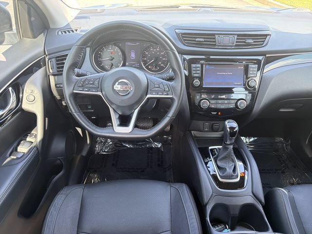 Used 2018 Nissan Rogue Sport SL FWD image 24